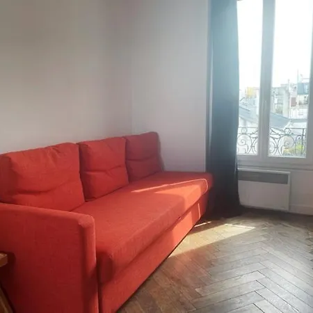 Beautiful And Large Montparnasse