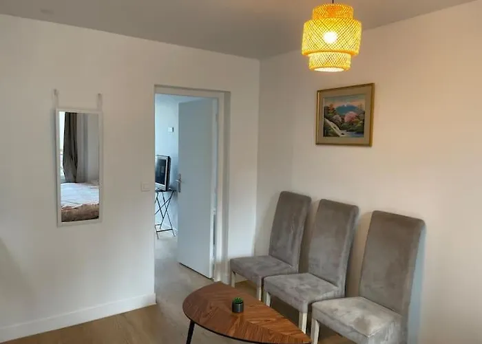 شقة Beautiful And Large Montparnasse *