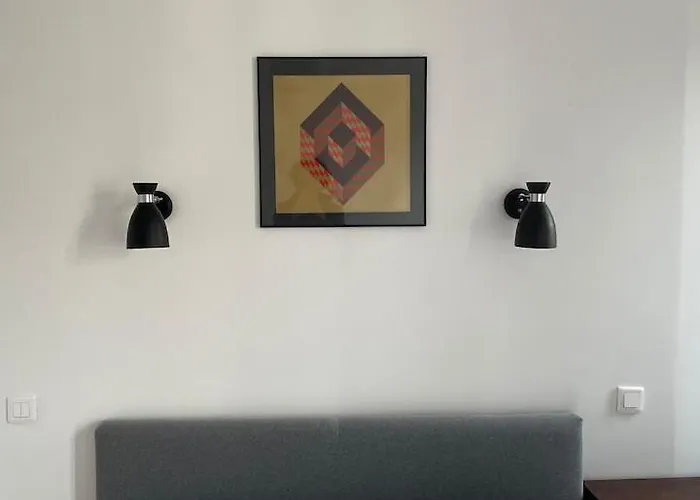 Beautiful And Large Montparnasse *